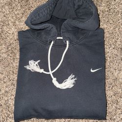 NIKE STANDARD ISSUE HOODIE SWEATSHIRT