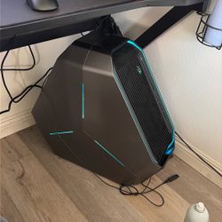 Alienware Area 51 R2 Computer PC