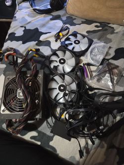 Enermax 650W Platinum PSU + 3 Corsair Fans + PC Cables