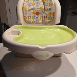 Safety First Baby Adjustable Feeding Booster Seat