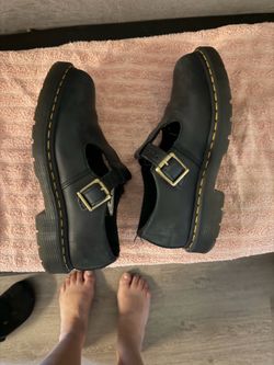 De Martins Mary Jane’s - size 10 w , 8 M