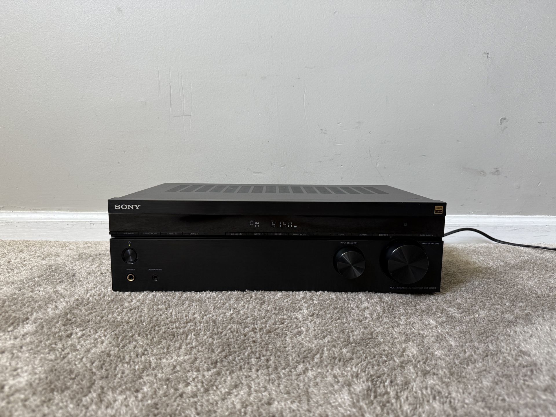 Sony STR-DH590 5.2 HDMI 4K Ultra HD Bluetooth Home Theater Surround Receiver