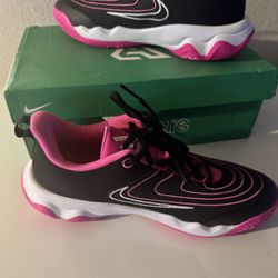 Nike Giannis Immortality 4 