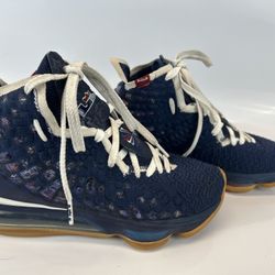 Nike LeBron 17 “College Navy” Men’s 7 Basketball Shoes CD5056-400 Good Shape 