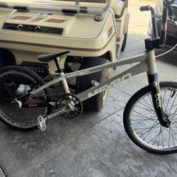 MEYBO BMX BIKE