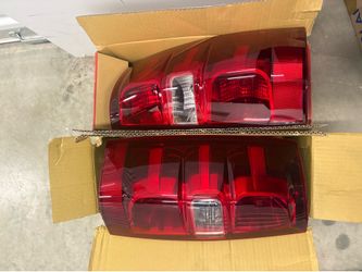 2007-2014 Tahoe tail lights