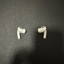 AirPods Pro Pods 1st Generation (comes with box)