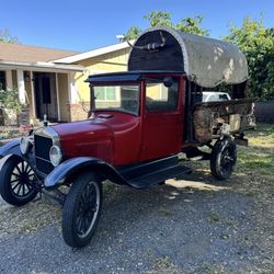 1927 Ford Model TT 