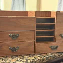 Makeup Organizer 