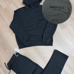 Essential Stretch Limo