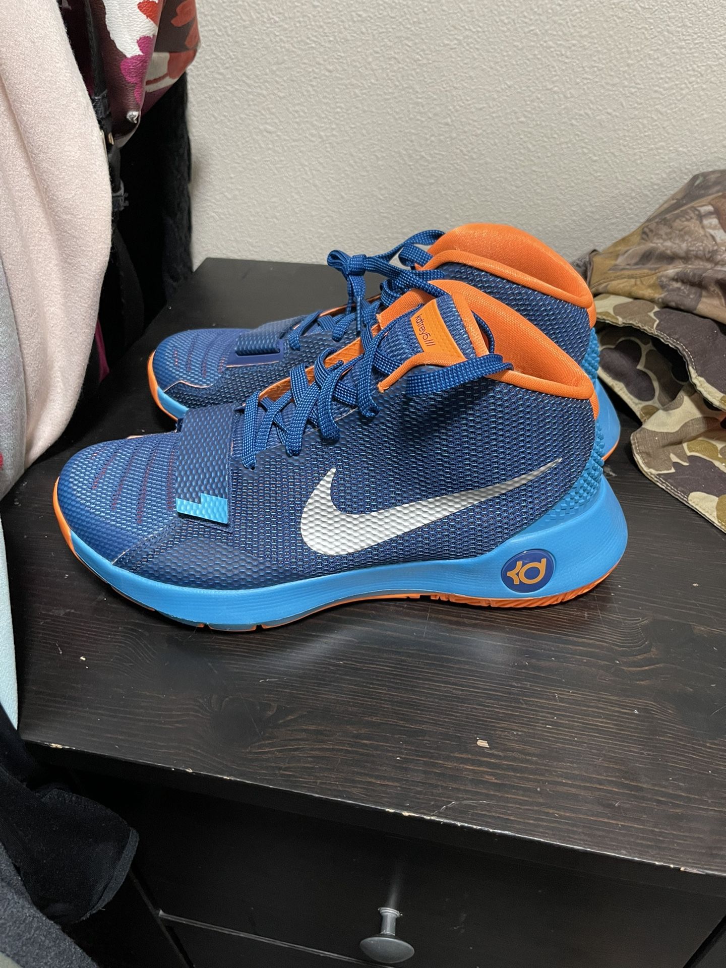 KD Trey 5 Shoes