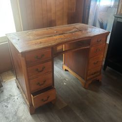 Free Desk 