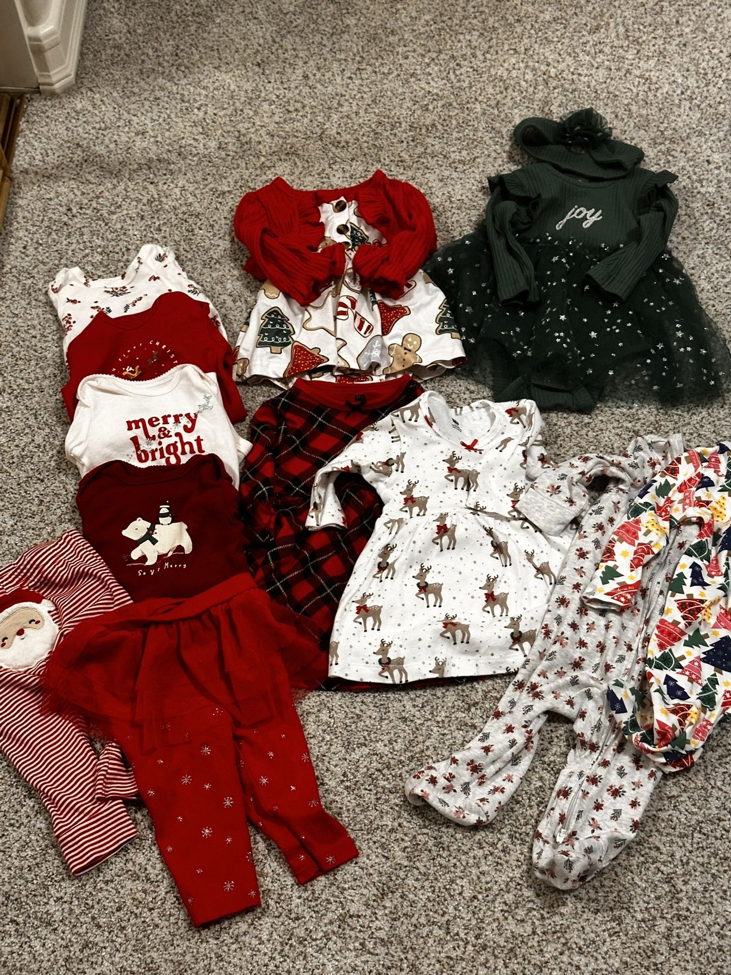 Christmas Outfits for Baby Girl – Size 3–6 Months 🎄