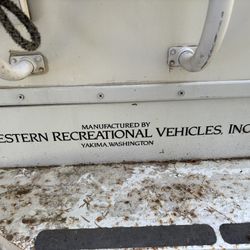 1995 Alpenlite Truck  Camper $3000