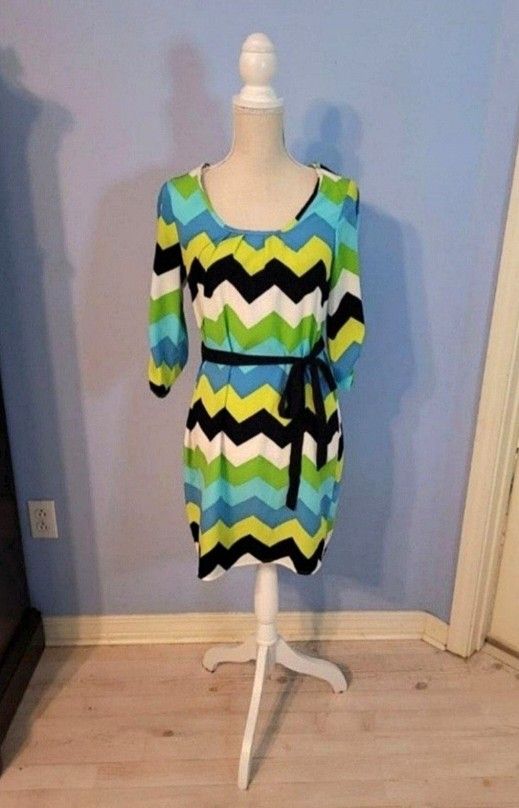 Ezra Small Womens Dress