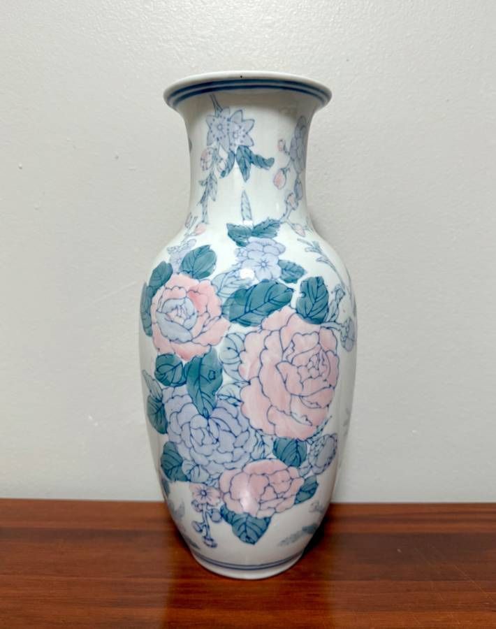 Vintage Porcelain Roses Chinoiserie Vase