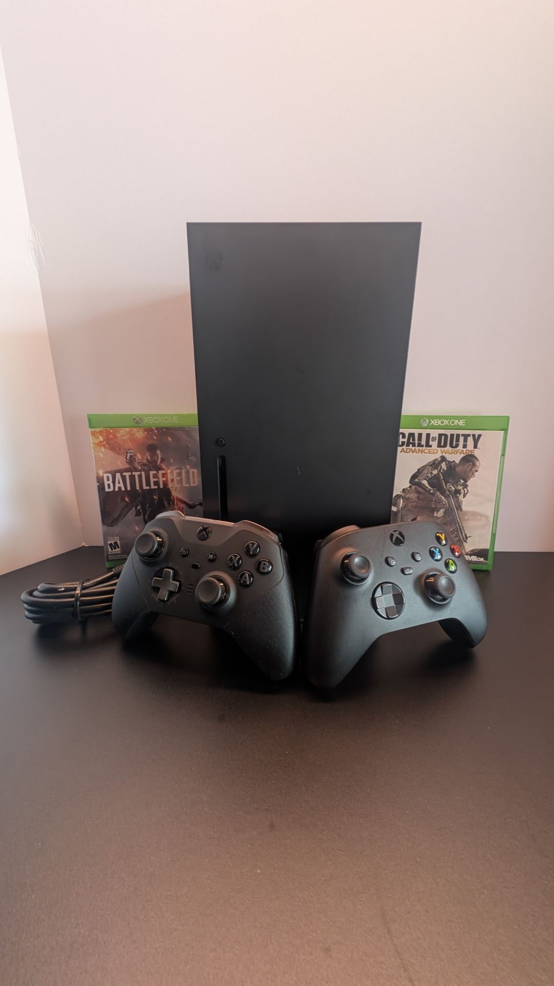 Xbox Series X Bundle – 2 Controllers + 2 Games