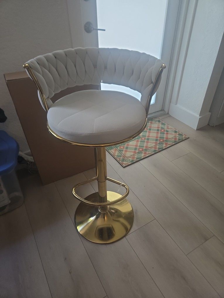 2 Beautiful Modern Adjustable Stools