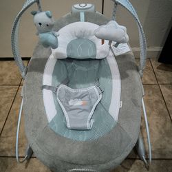 Baby bouncer