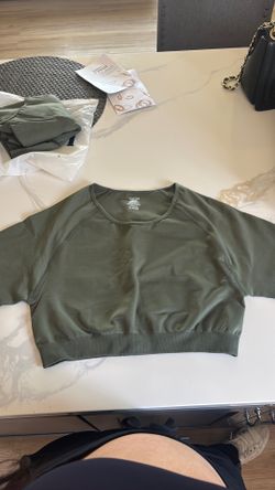 Pavoi Crop Top Active