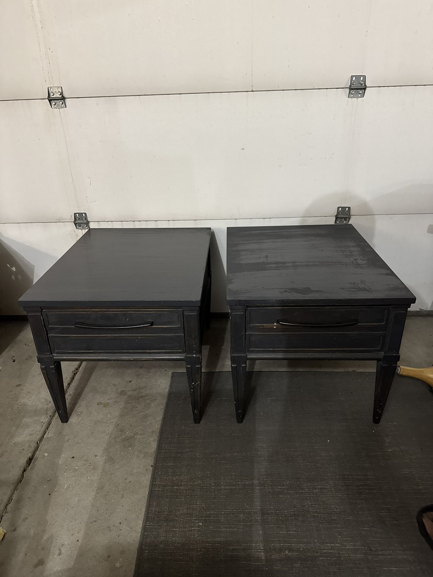 2 End Tables