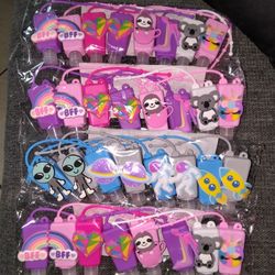 4 Packages Of  8 Empty Sanitizer Bottles 