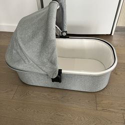 Uppababy Bassinet