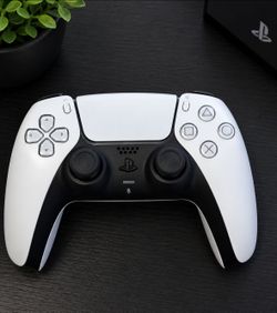 PS5 Controller | White
