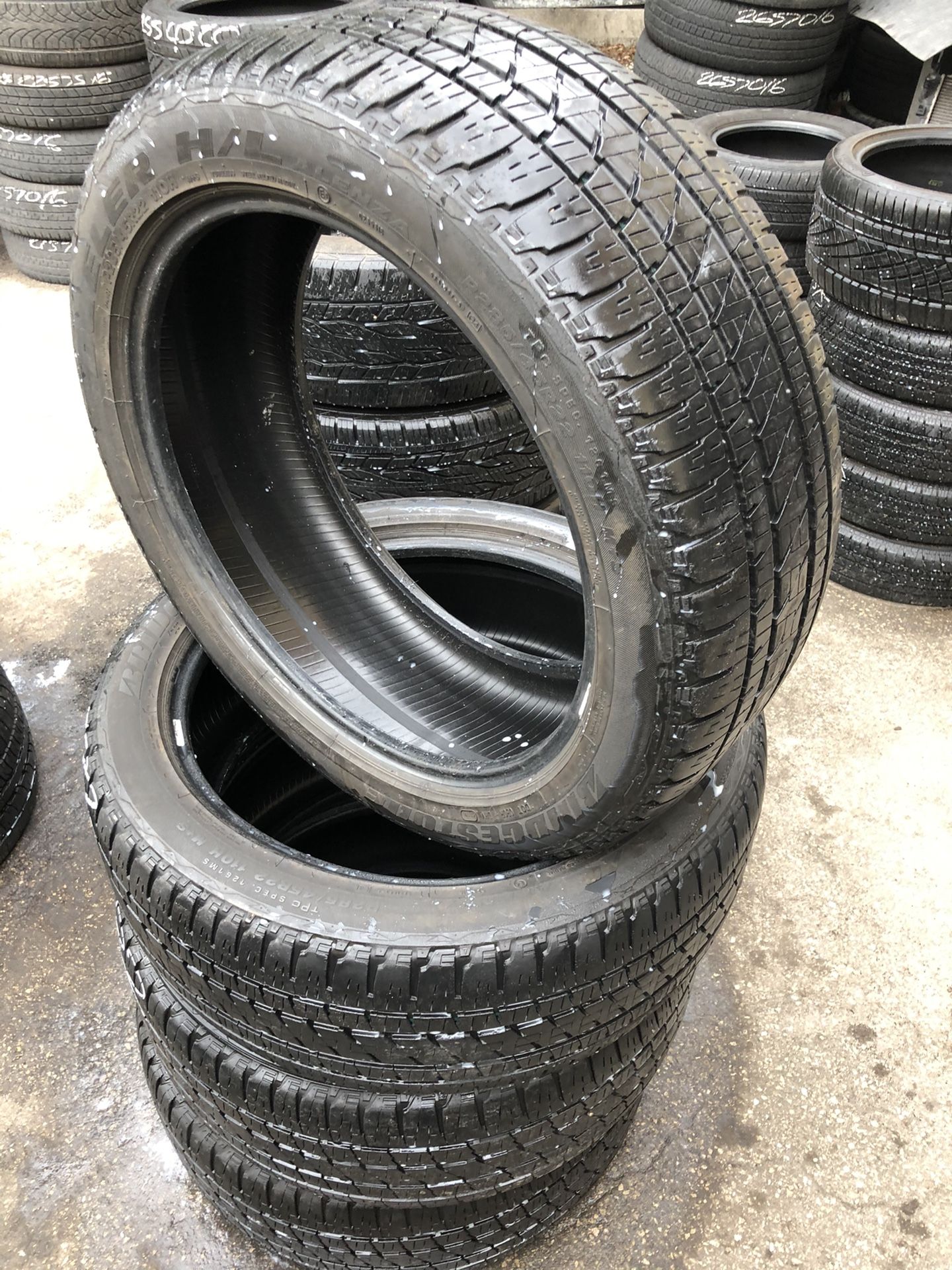 285/45/22
