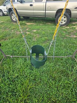 Baby swing
