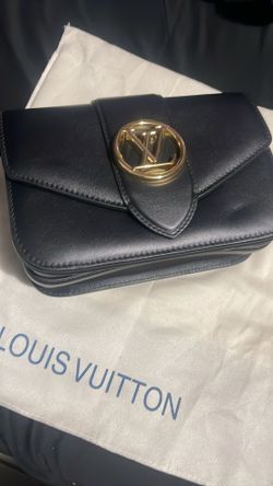 Women’s handbag