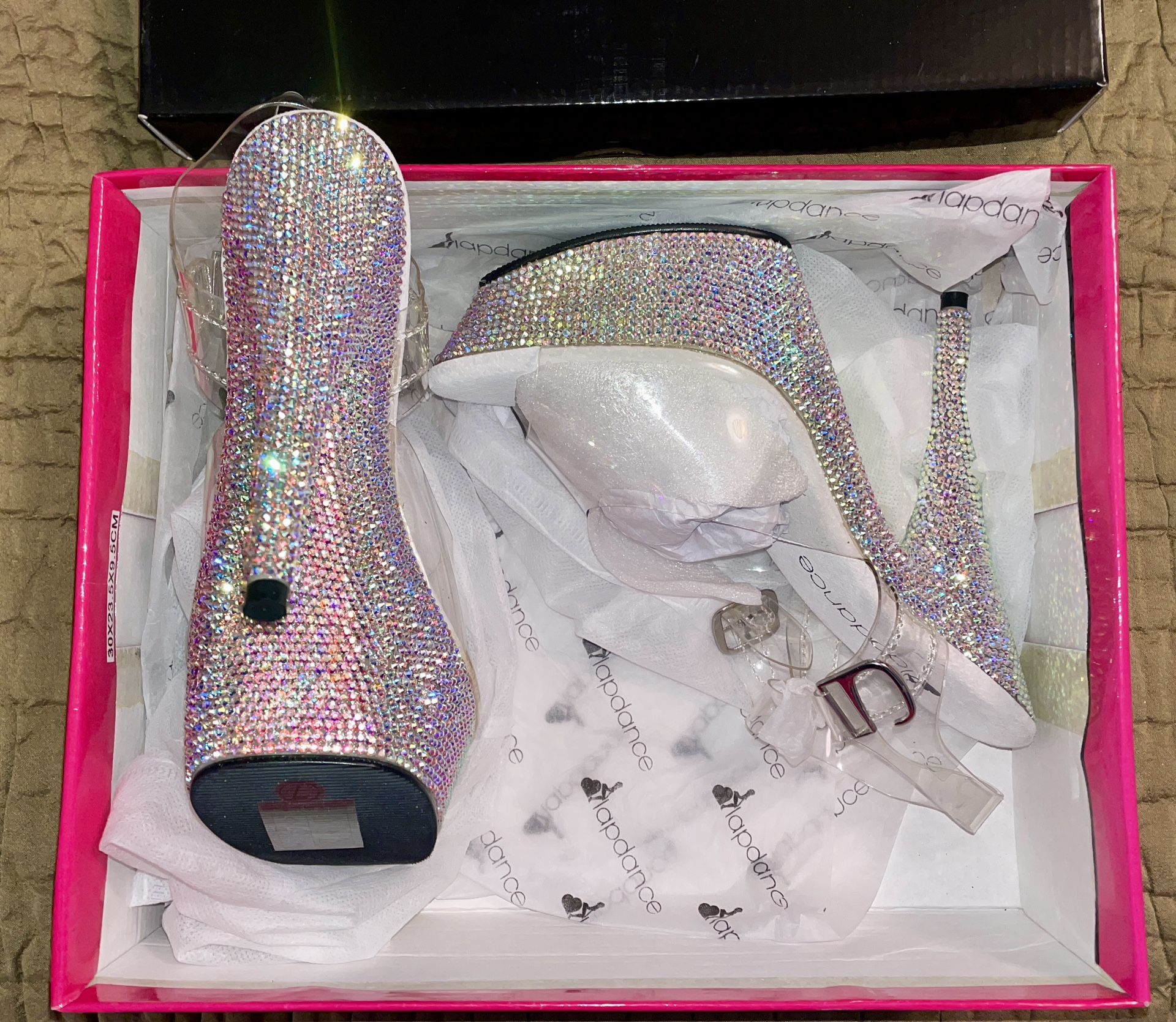 Dazzling Full Rhinestone High Heels Size 7 NEW in Box