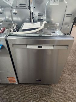 24 in. Stainless Look Front Control 52 dBA Dishwasher with Stainless Steel Tub and SenseClean