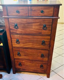 Picket House Furnishings Chest of Drawers