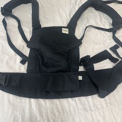 Baby Tula Explore Carrier - baby wearing