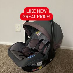 Graco Infant Car Seat With Base (SNUGRIDE 35 LITE ELITE infant car seat) 