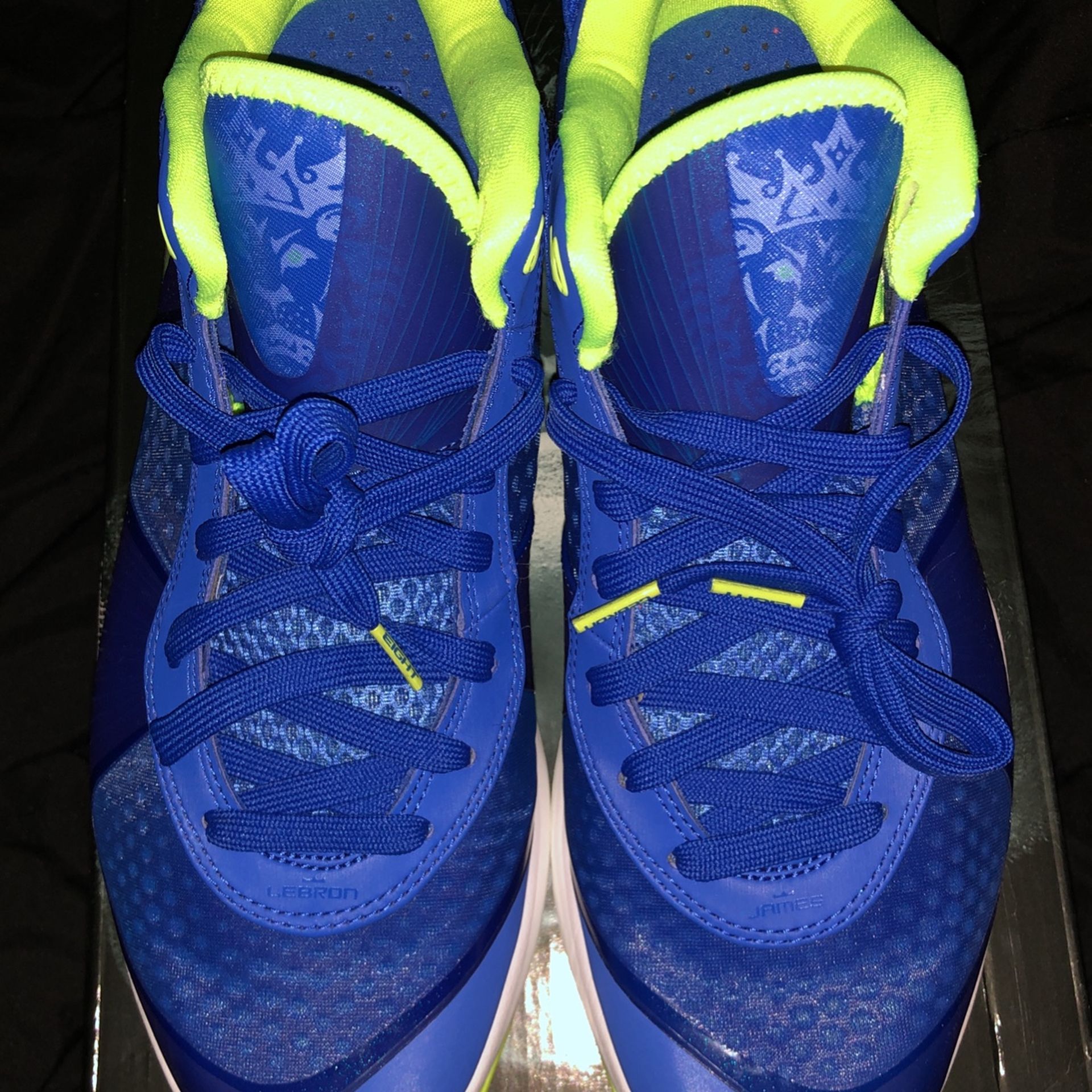 lebron v8 sprite