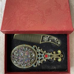 Vintage Mirror/Comb Set