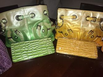 Hand bags with wallets