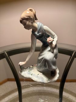 Lladro figurine