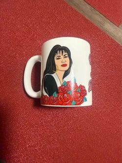 Tasa de café de Selena nueva solamente $10