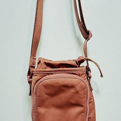 Crossbody 
