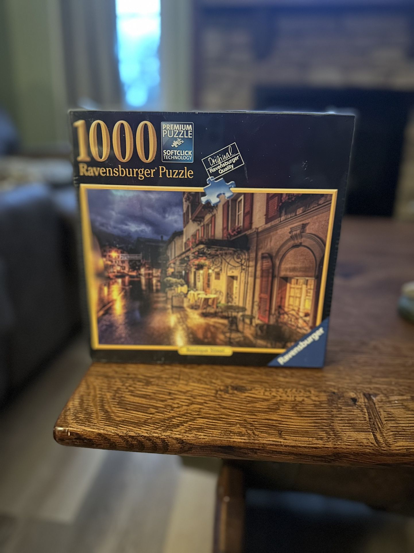 Ravensburger Boutique Street 1000-piece jigsaw puzzle Sealed