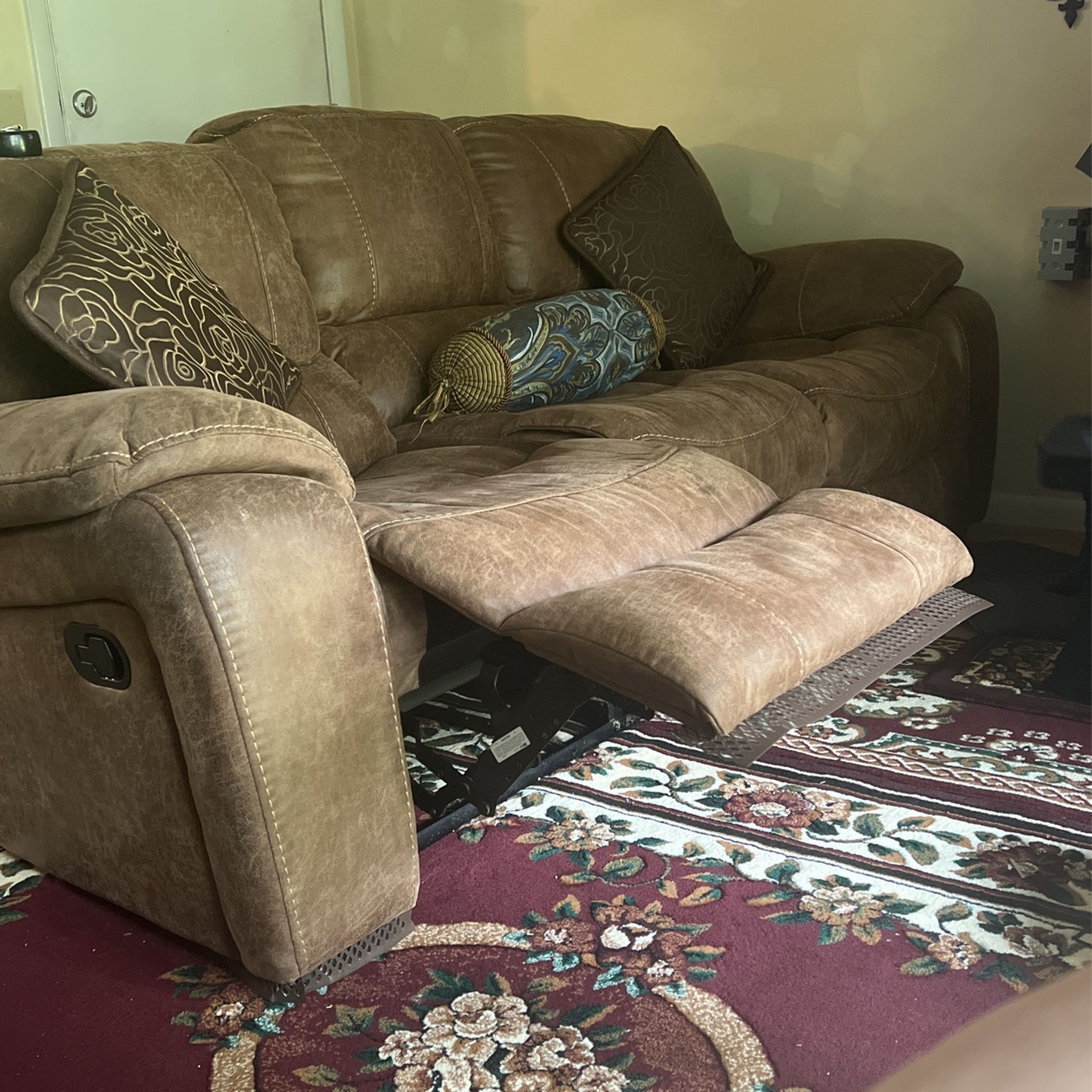RTG REAL Leather Sofa for Sale in Sanford, NC OfferUp