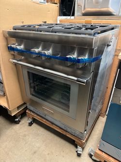 Thermador slide stove dual fuel gas range w 30”