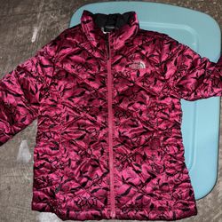7/8 Girls Pink Northface Winter Jacket 