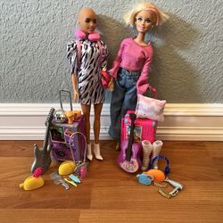 Fashionita  Barbies W/ Lots Of Accesories