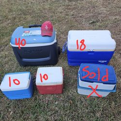 Igloo/Coleman Coolers/lunchboxs 