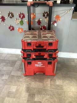 Milwaukee Packout 22” Three Piece Rolling Tool Box/ Storage