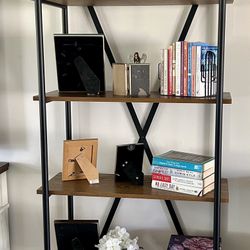 Free Standing Shelf 